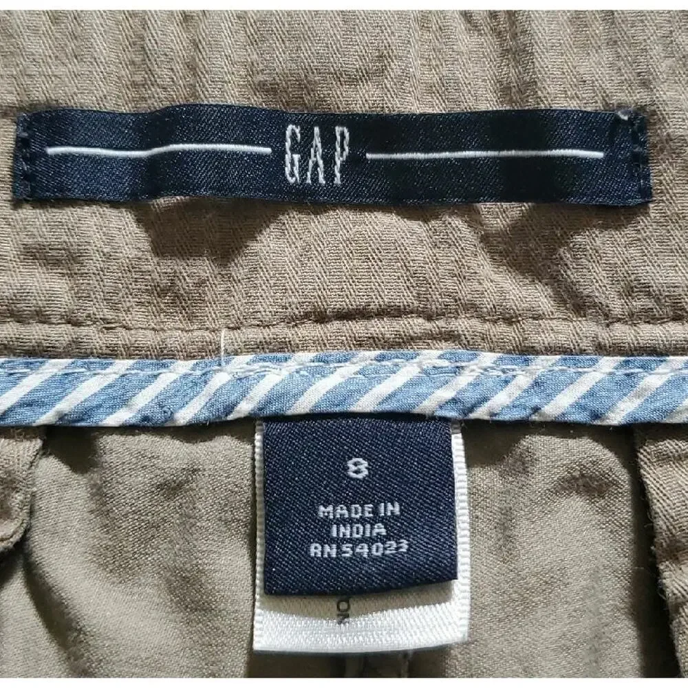 GAP high rise tan / brown khaki Shorts - Picture 3 of 3